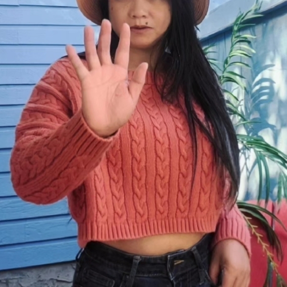 Twik Twisted Cropped Cable Knit Sweater Size XS - Picture 3 of 11